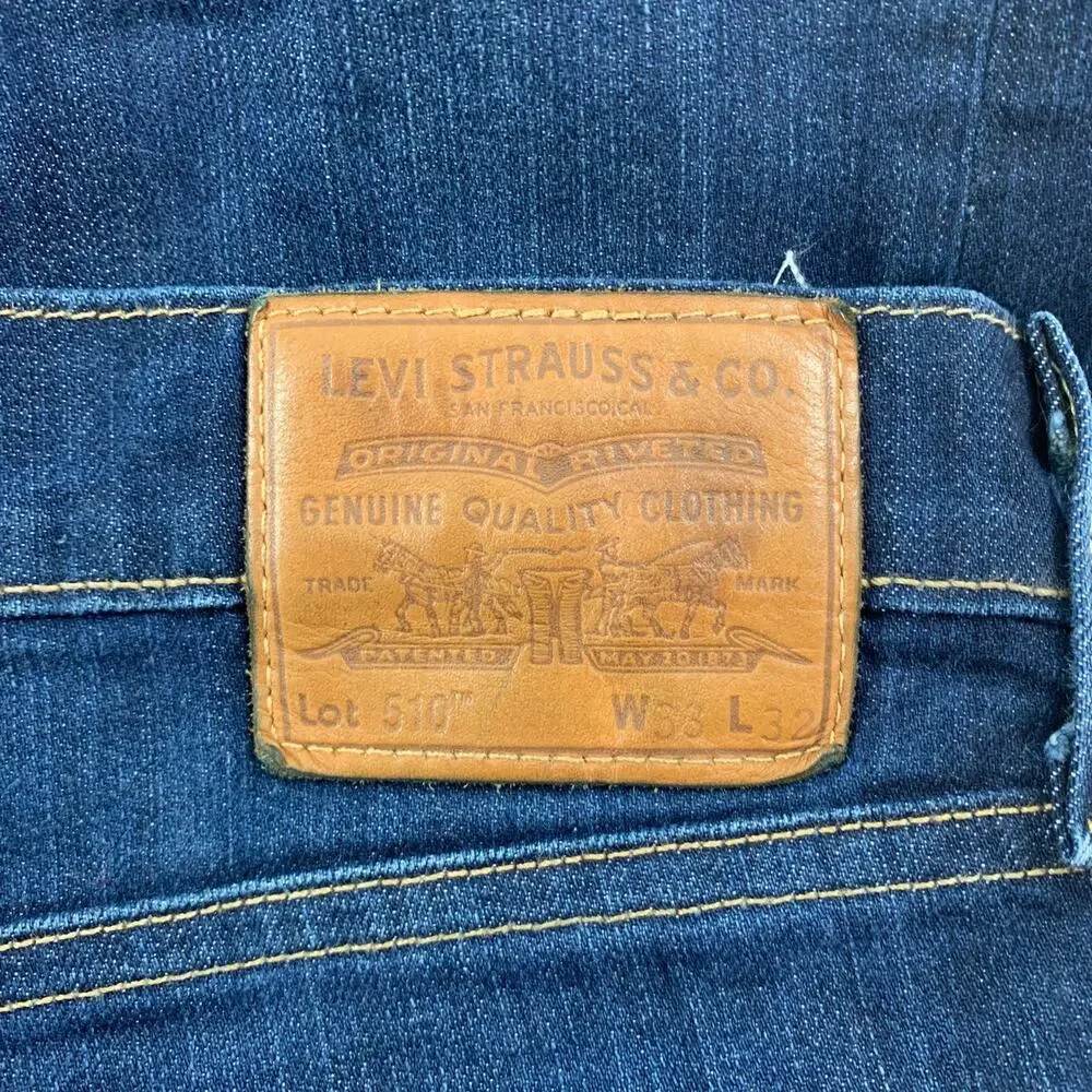 LEVI'S Size 33 Blue Washed Cotton Slim Jeans
